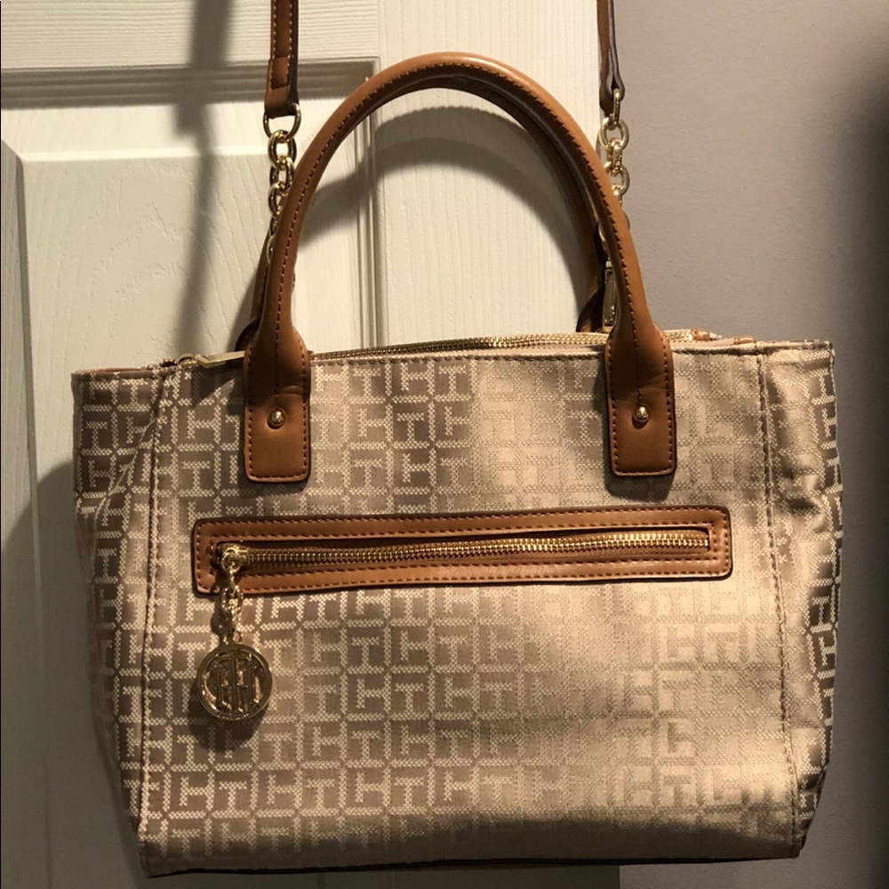 Tommy Hilfiger satchel